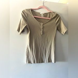 LIKE NEW H&M ribbed top